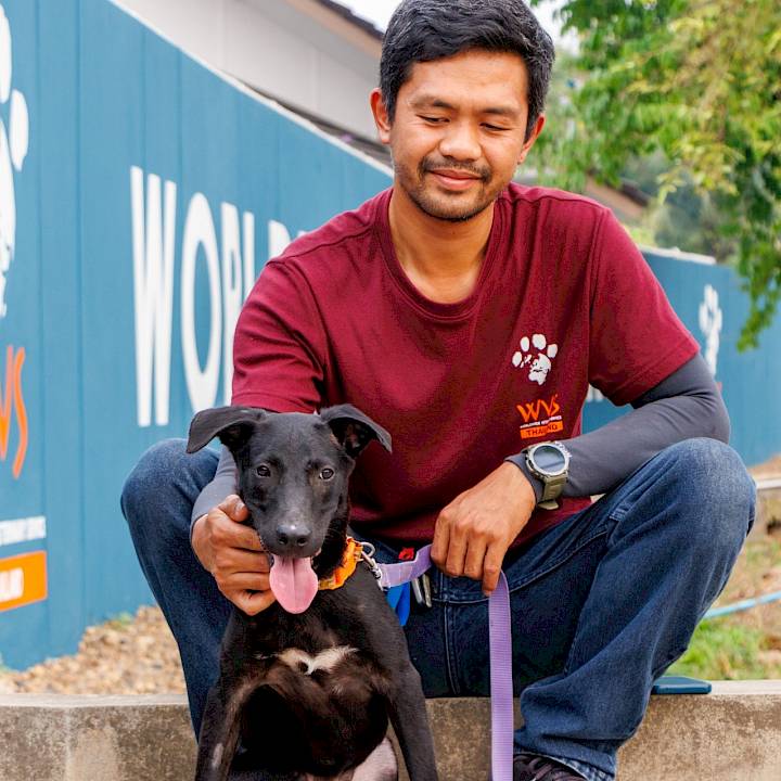 ลองมองหน้าตาน่ารักๆของผมสิครับ