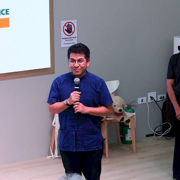 Donkaew Municipality